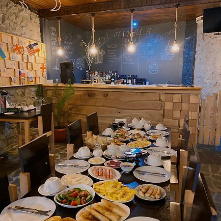 Guest House Nikala ميستيا المظهر الخارجي الصورة