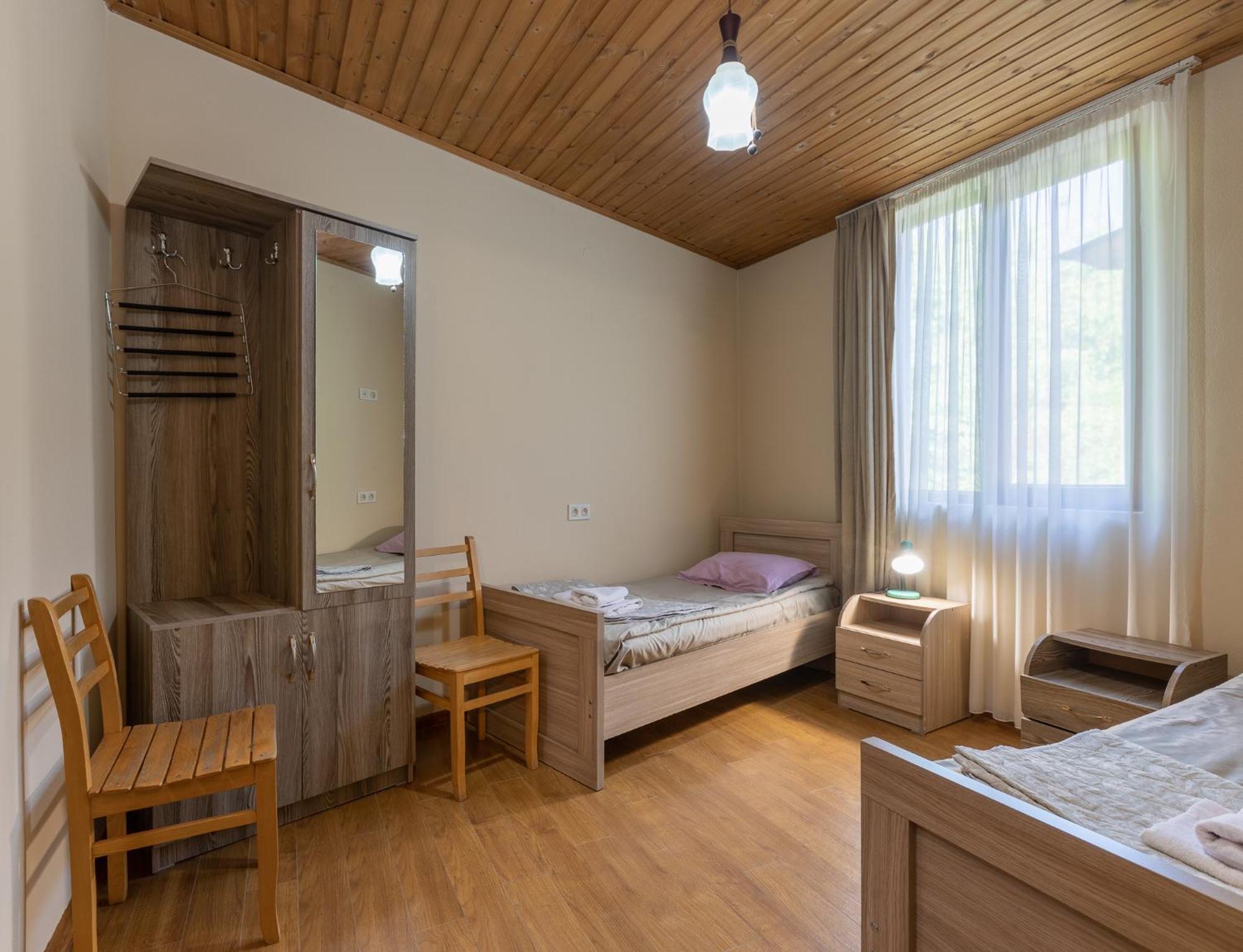 Guest House Nikala ميستيا المظهر الخارجي الصورة